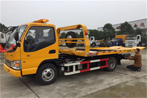 港闸区哪里有拖车服务